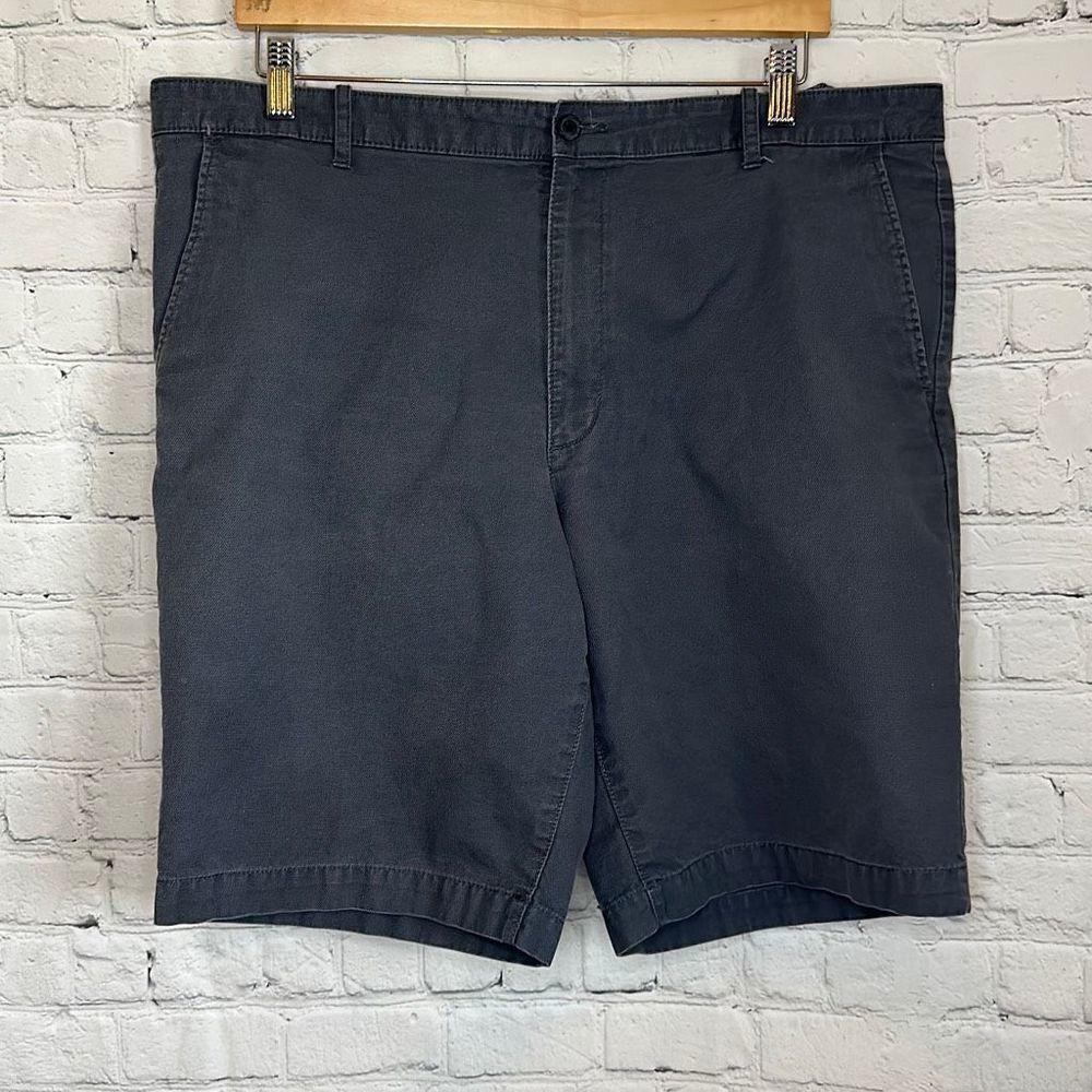 Claiborne Men’s Gray‎ Bermuda Cotton Shorts size 38